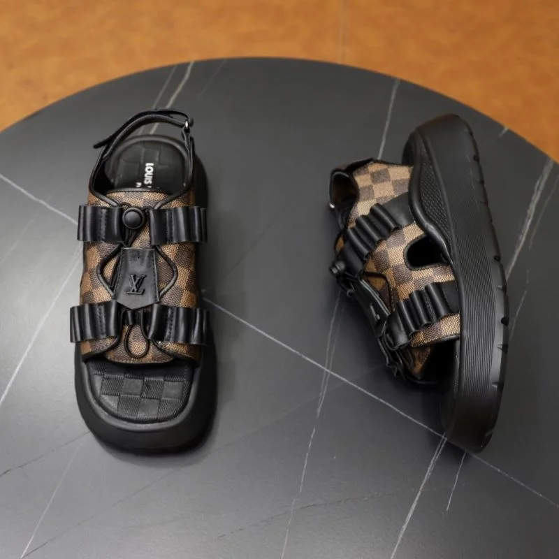 FreshLook Louis Vuitton Slippers 32643