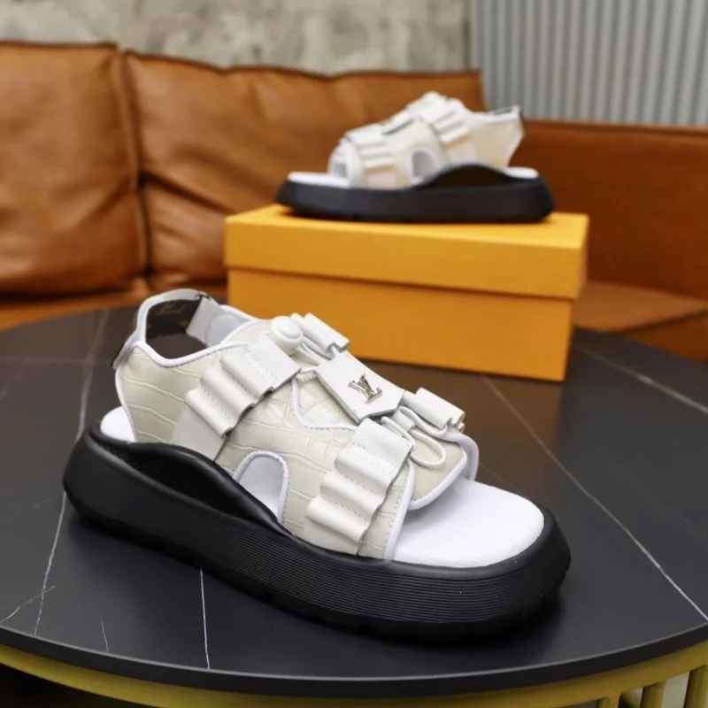 Snug Louis Vuitton Slippers 32657