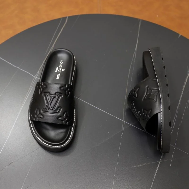 Comfortable Louis Vuitton Slippers 32641
