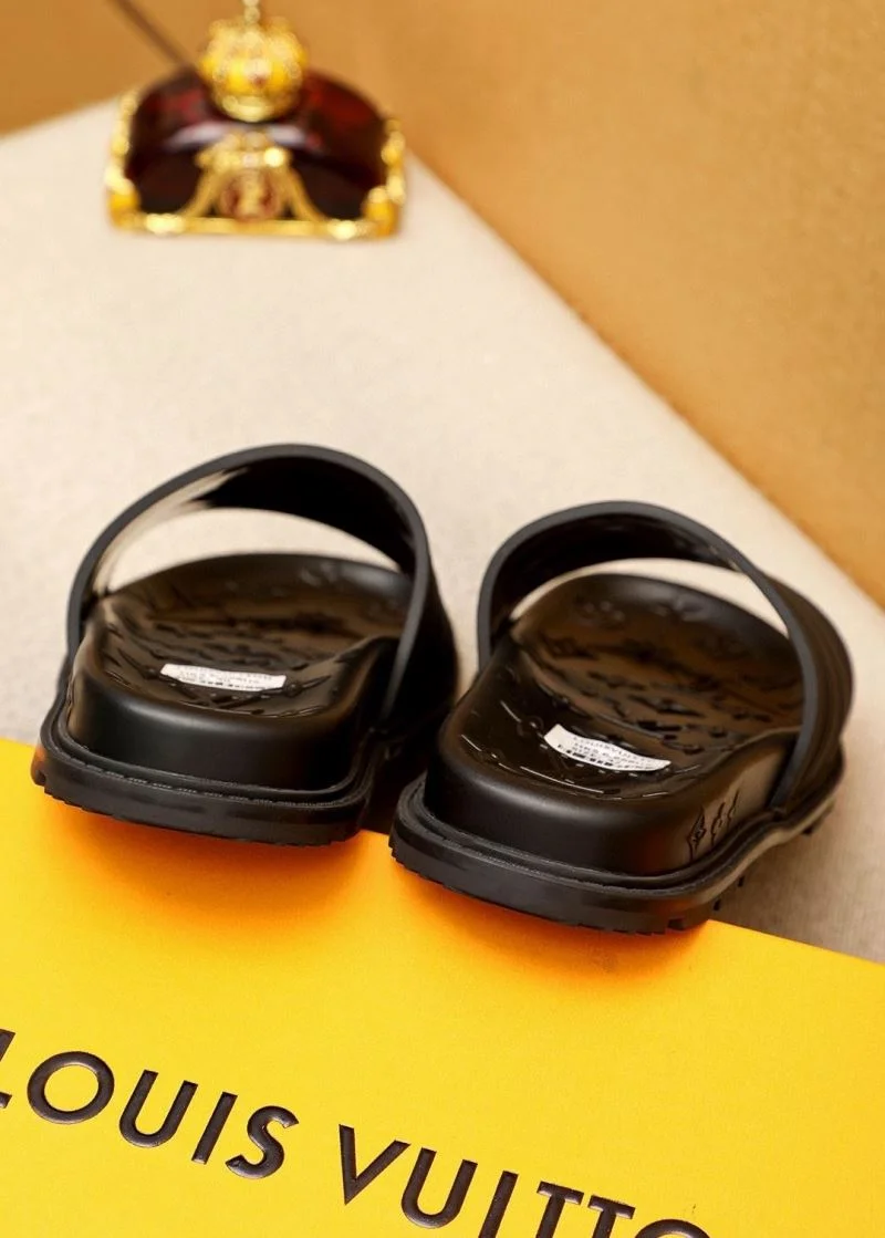 Louis Vuitton Slippers Functional 32651