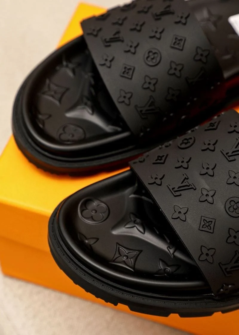 Louis Vuitton Slippers WrinkleFree 32639