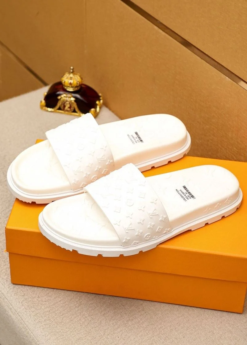 Breathable Louis Vuitton Slippers 32649