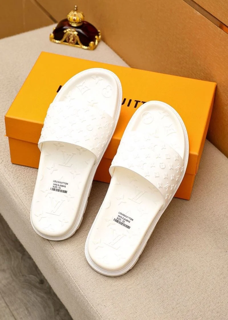 Breathable Louis Vuitton Slippers 32649