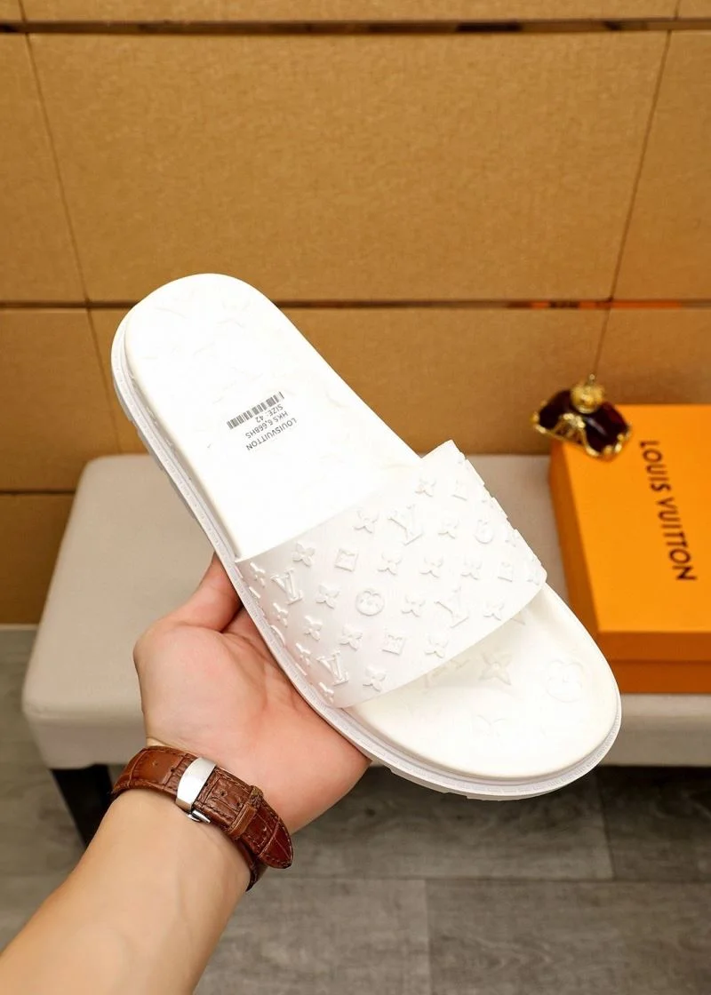 Breathable Louis Vuitton Slippers 32649