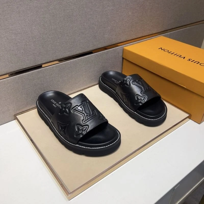 Louis Vuitton Slippers Sleek 32634