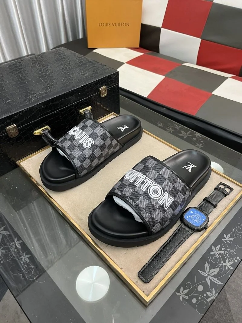 Stylish Louis Vuitton Slippers 32631