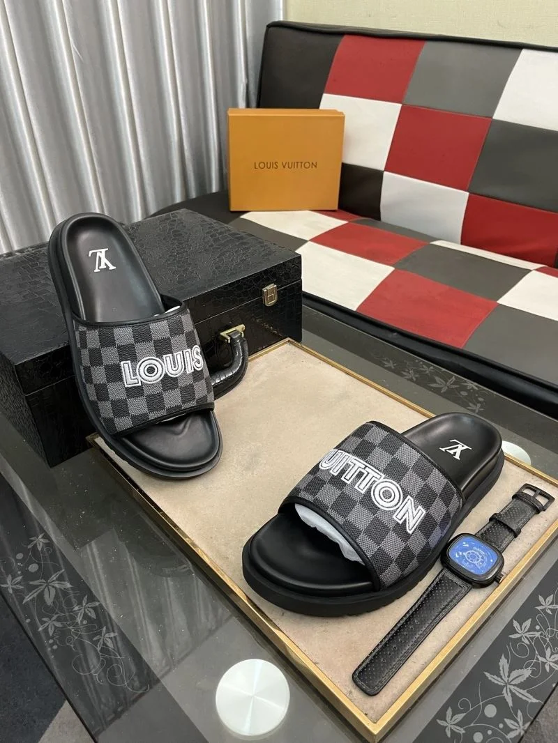 Stylish Louis Vuitton Slippers 32631