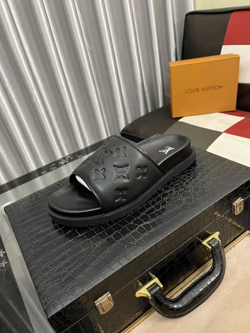 EasyMatch Louis Vuitton Slippers 32629