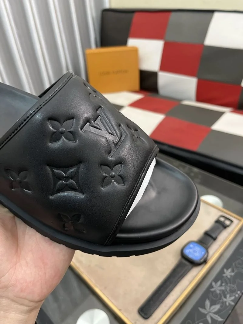 EasyMatch Louis Vuitton Slippers 32629