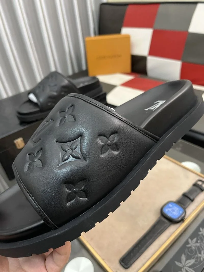 EasyMatch Louis Vuitton Slippers 32629