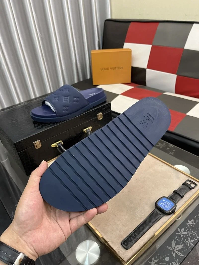 Louis Vuitton Slippers Casual 32623