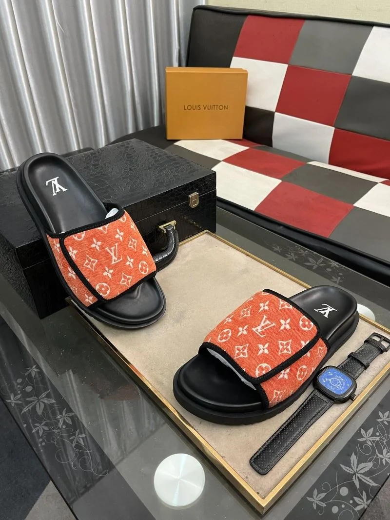 Unisex Louis Vuitton Slippers 32611