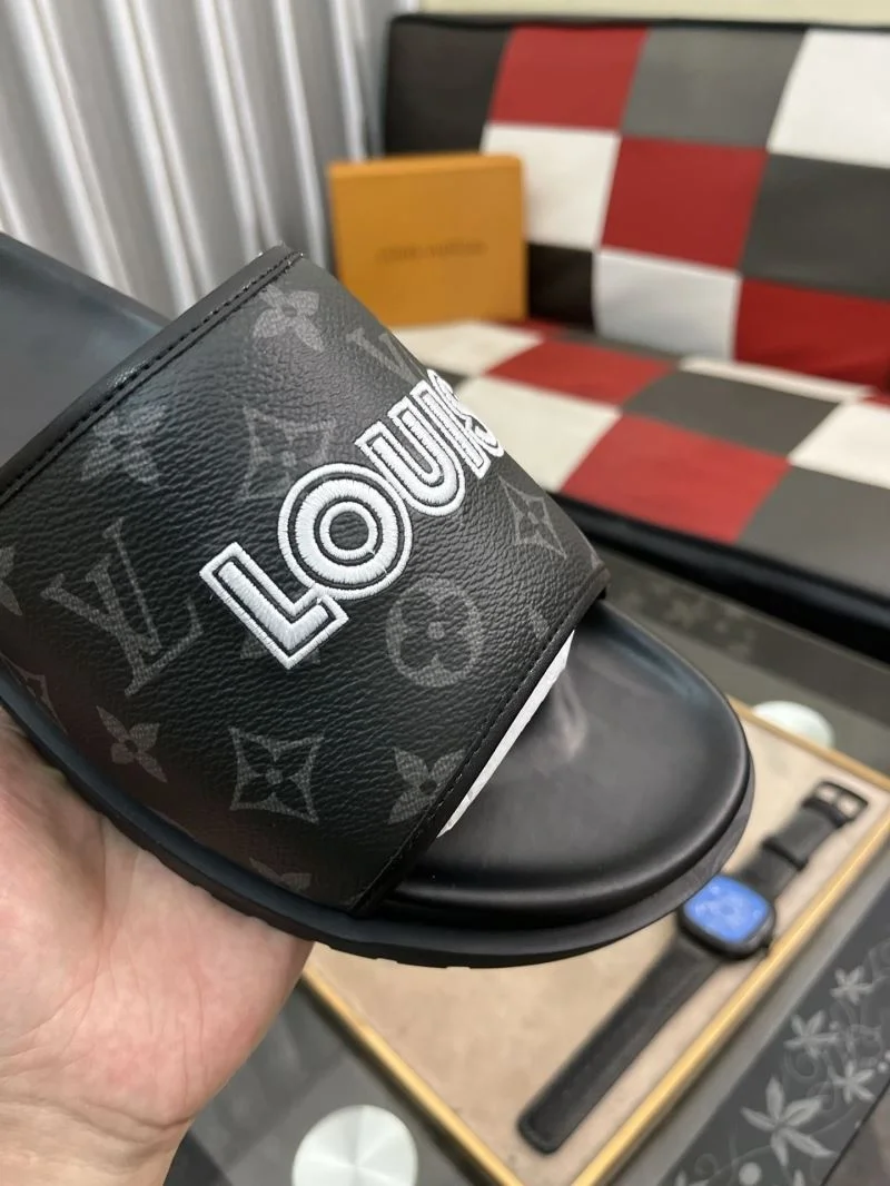 Seasonal Louis Vuitton Slippers 32612