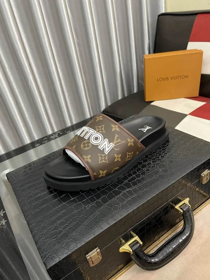Durable Louis Vuitton Slippers 32598