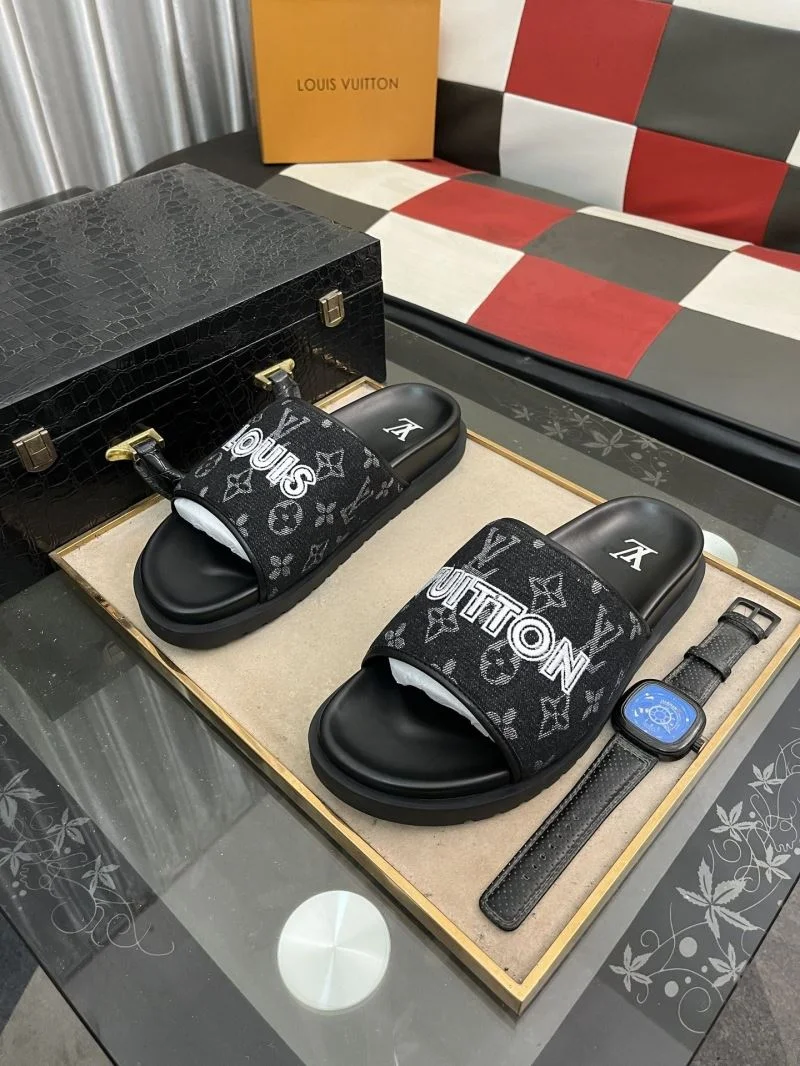 WellDesigned Louis Vuitton Slippers 32616