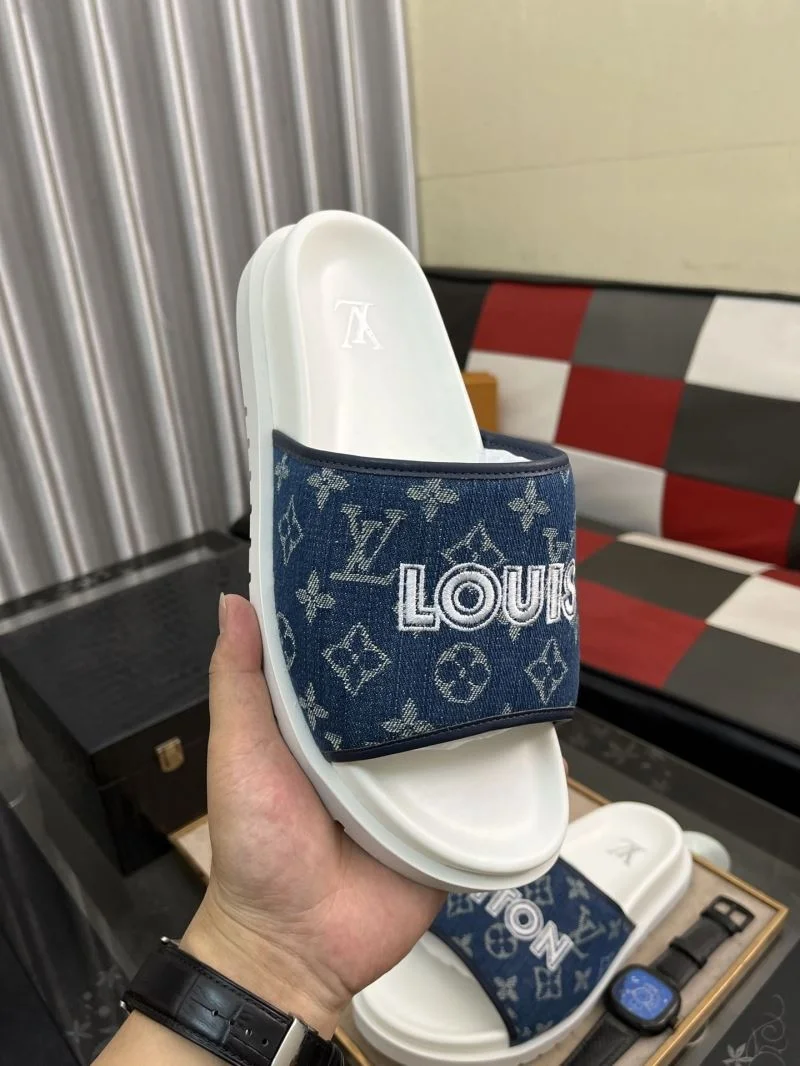 Resilient Louis Vuitton Slippers 32615