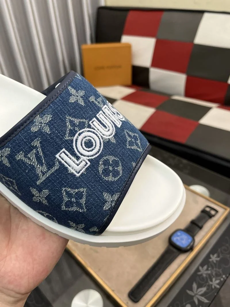 Resilient Louis Vuitton Slippers 32615