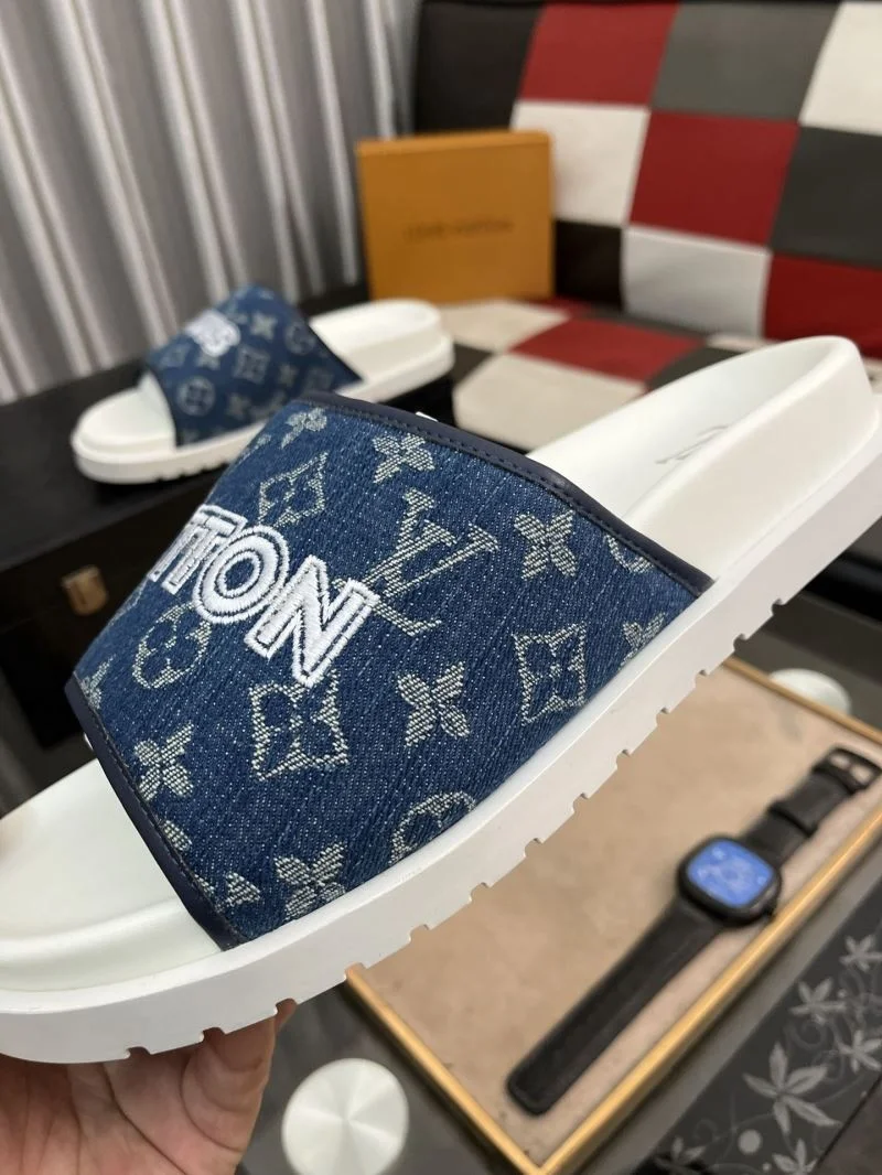Resilient Louis Vuitton Slippers 32615