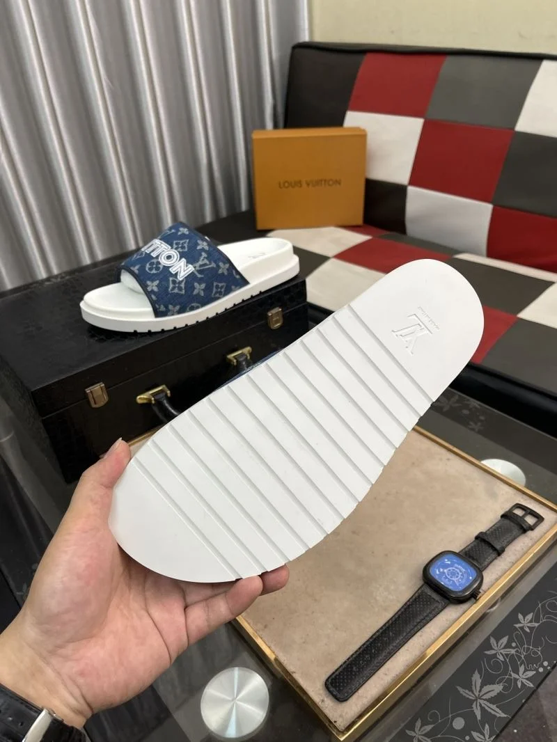 Resilient Louis Vuitton Slippers 32615
