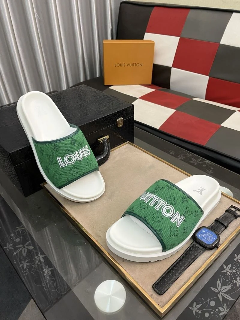 Stylish Louis Vuitton Slippers 32608