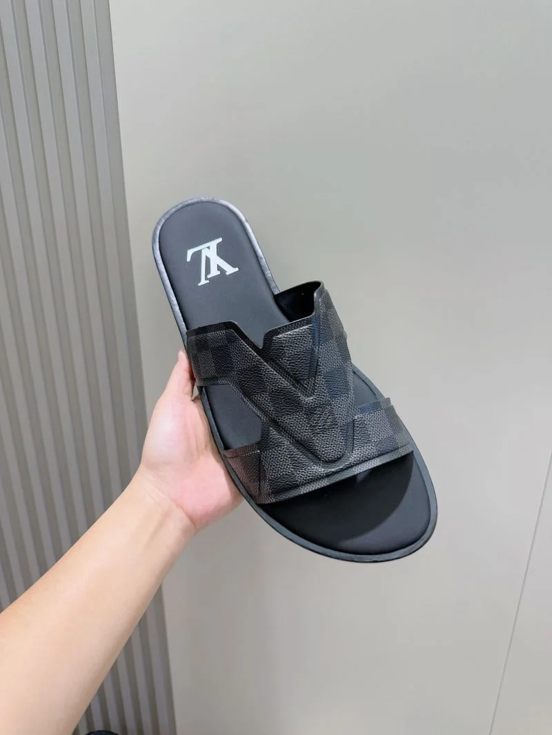 Vibrant Louis Vuitton Slippers 32596
