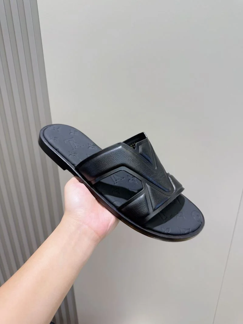 Louis Vuitton Slippers Chic 32592