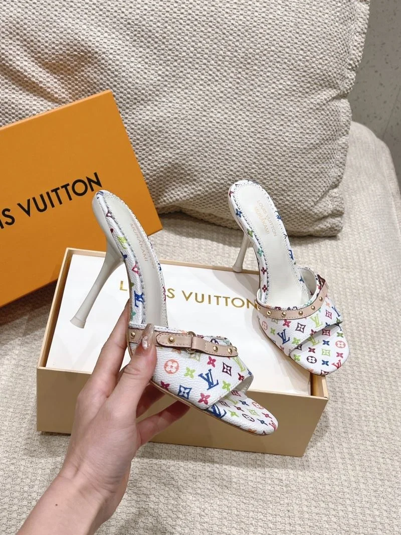 Classic Louis Vuitton Slippers 33297