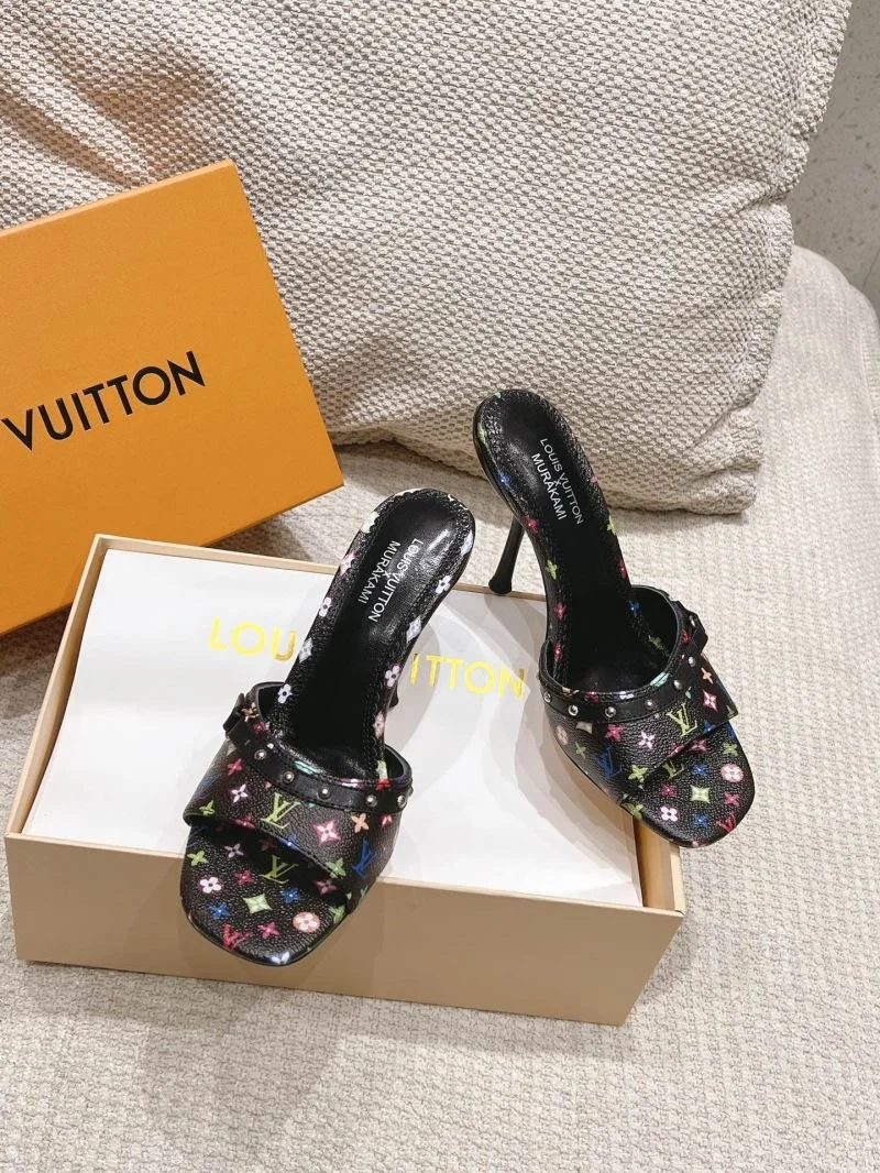 Modern Louis Vuitton Slippers 33306