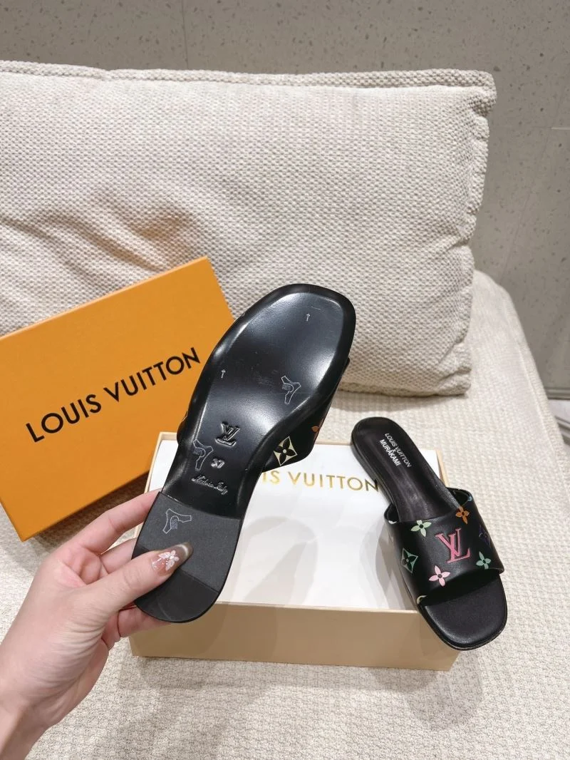 MultiPurpose Louis Vuitton Slippers 33290