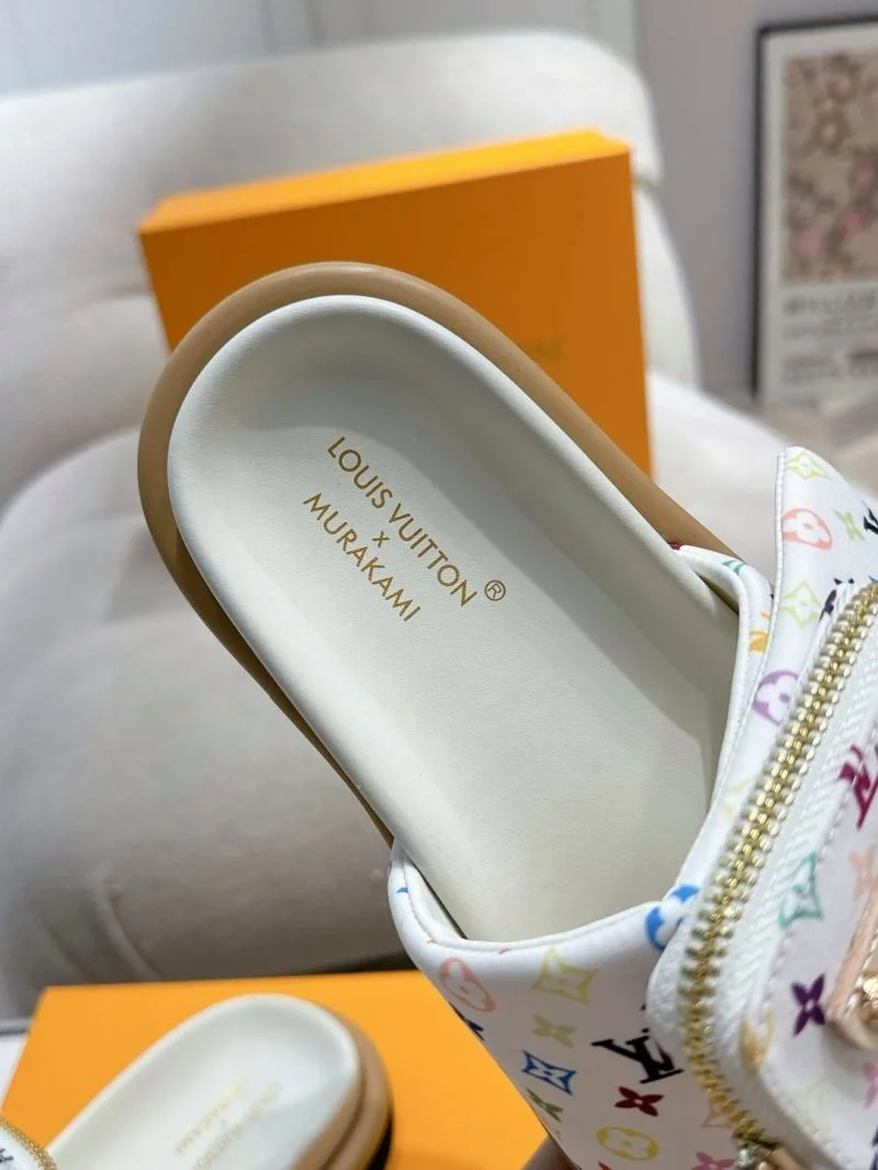 AllSeason Louis Vuitton Slippers 33304