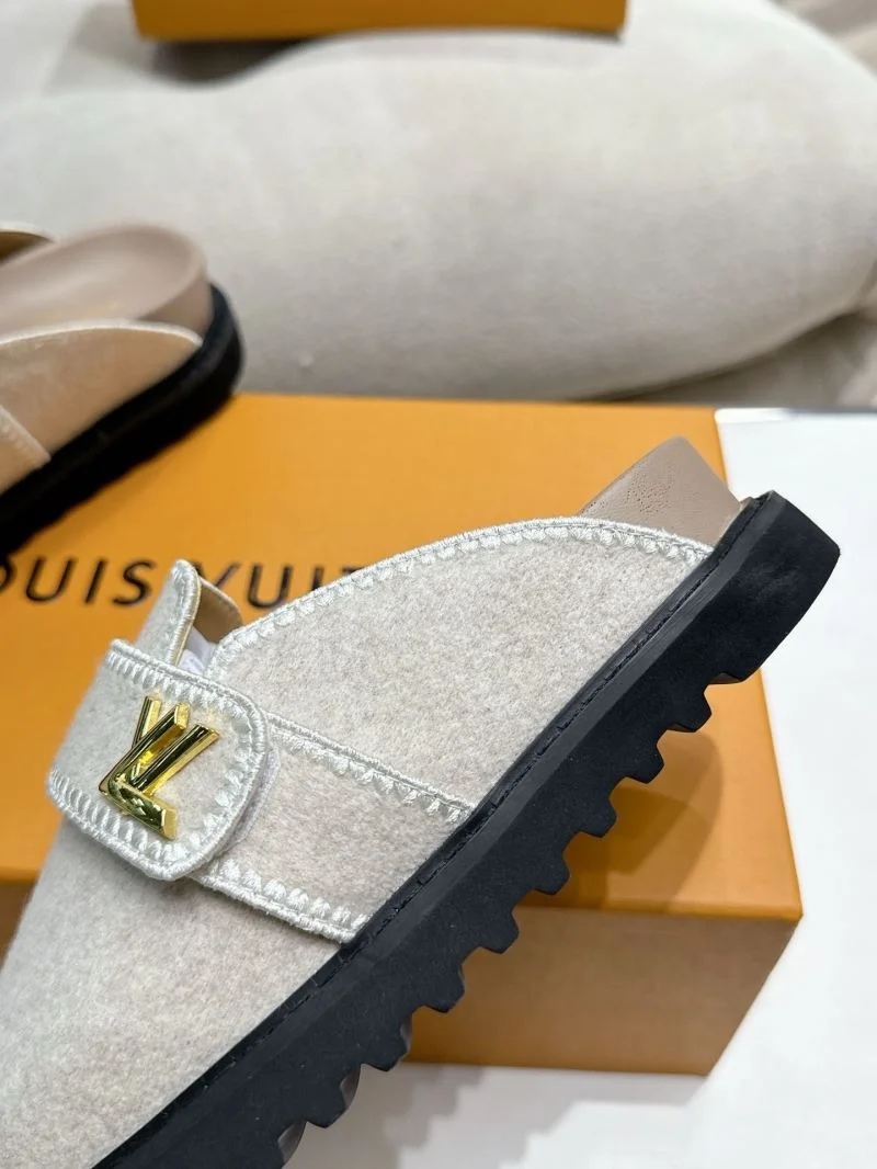 Louis Vuitton Slippers RelaxedFit 33314