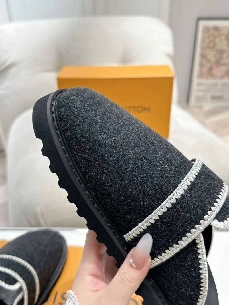 Louis Vuitton Slippers Youthful 33295