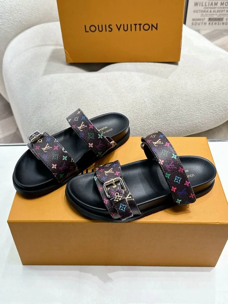 Tailored Louis Vuitton Slippers 33285
