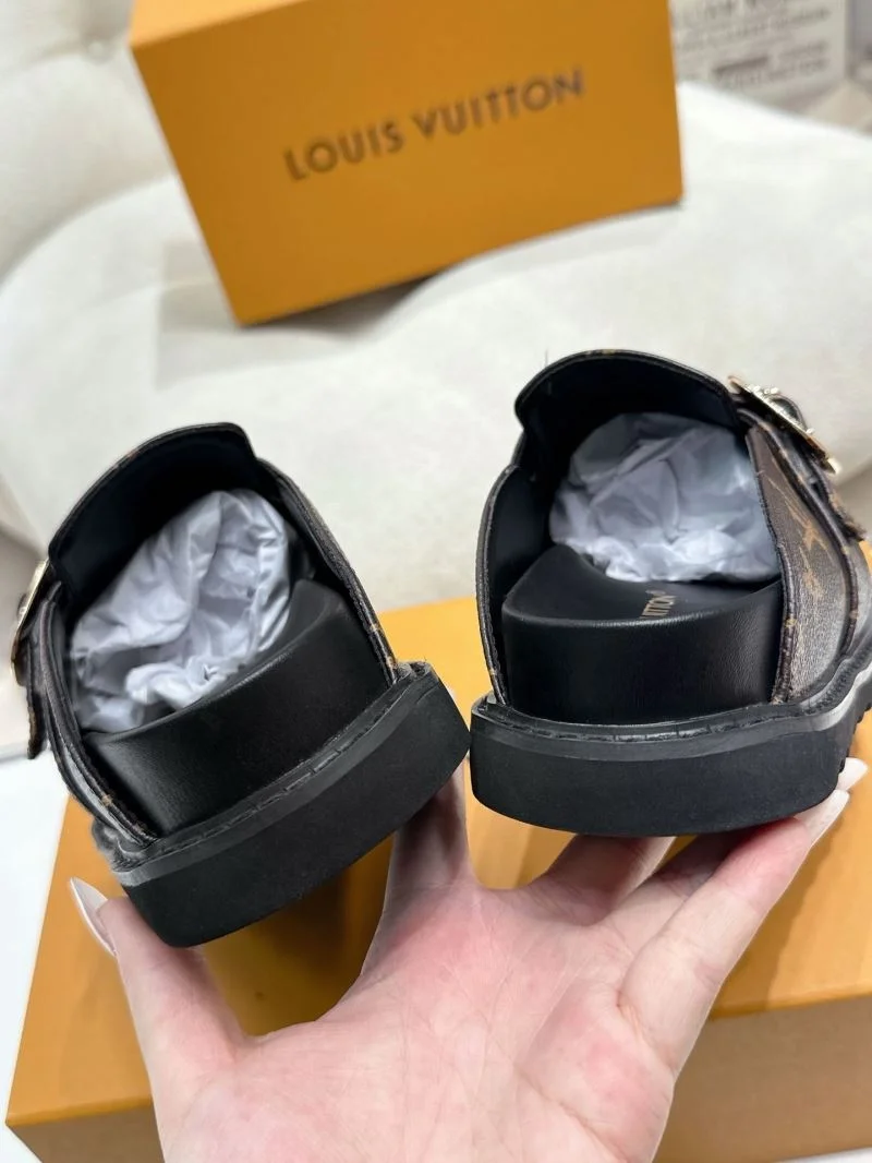 Louis Vuitton Slippers Bright 33288