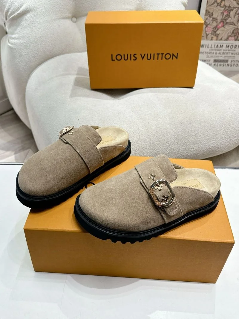 Louis Vuitton Slippers Unique 33300