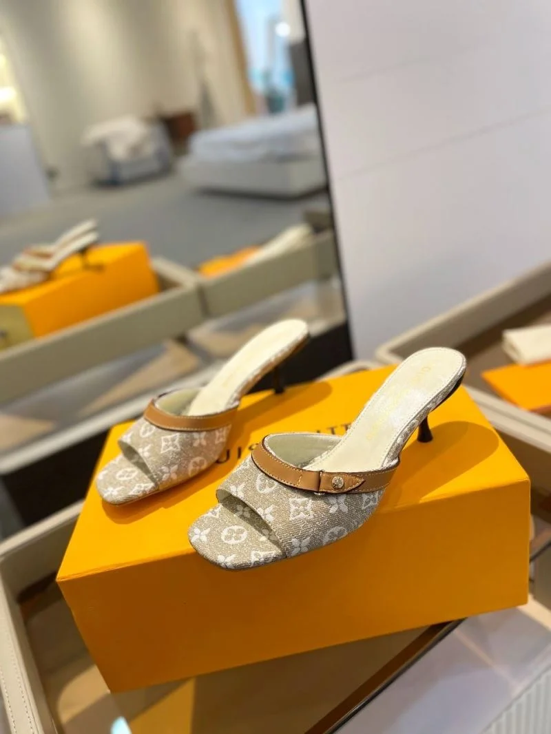GoodFit Louis Vuitton Slippers 33273