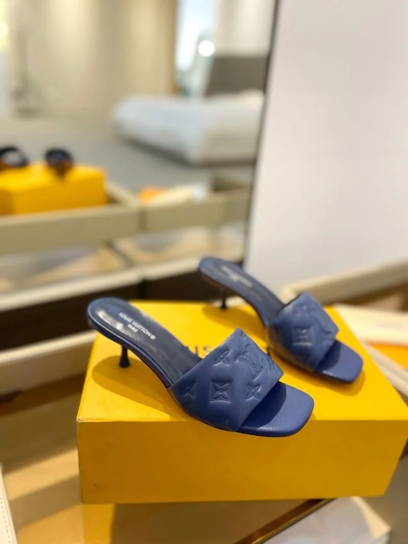 Popular Louis Vuitton Slippers 33257