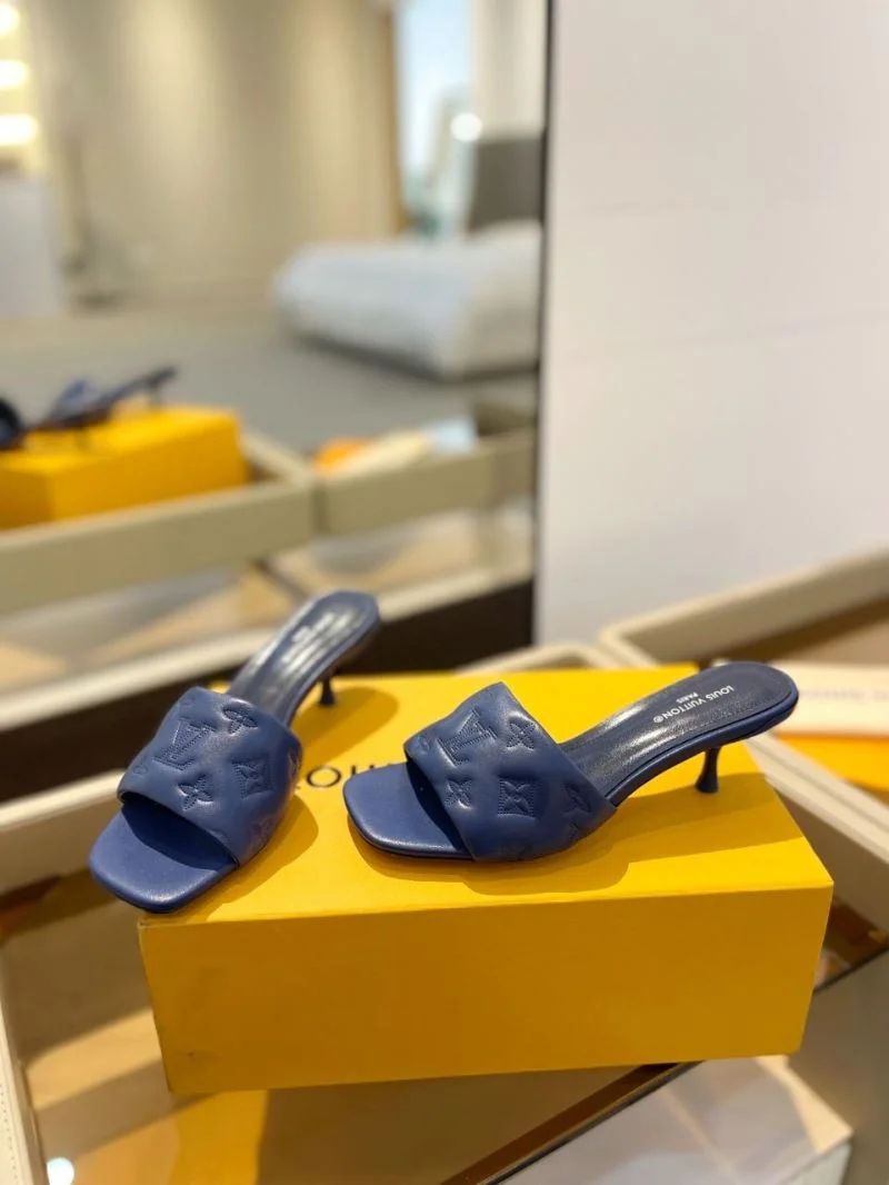 Popular Louis Vuitton Slippers 33257