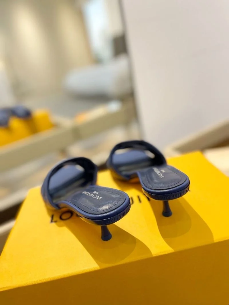 Popular Louis Vuitton Slippers 33257