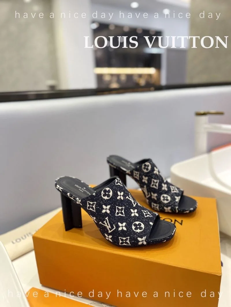 Vibrant Louis Vuitton Slippers 33258