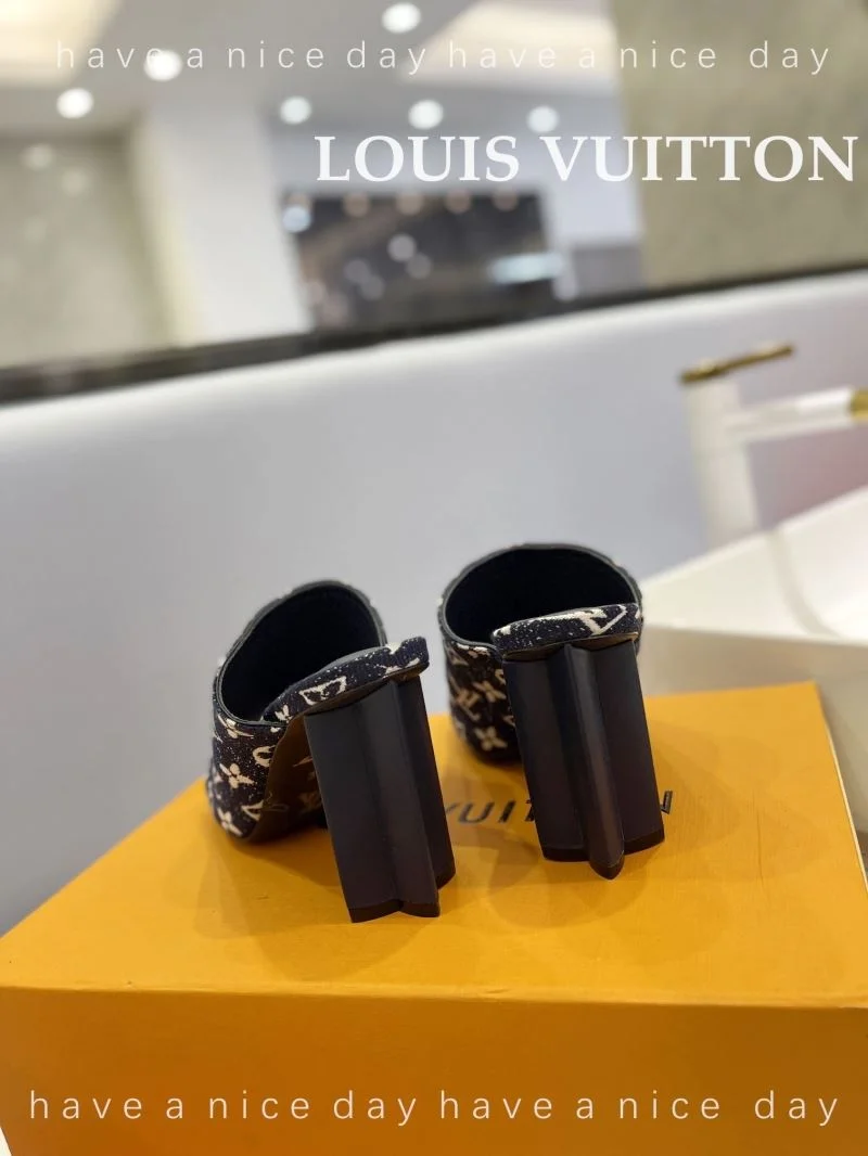 Vibrant Louis Vuitton Slippers 33258