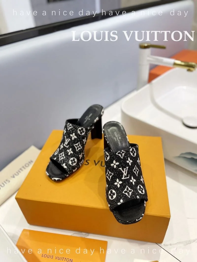 Durable Louis Vuitton Slippers 33262