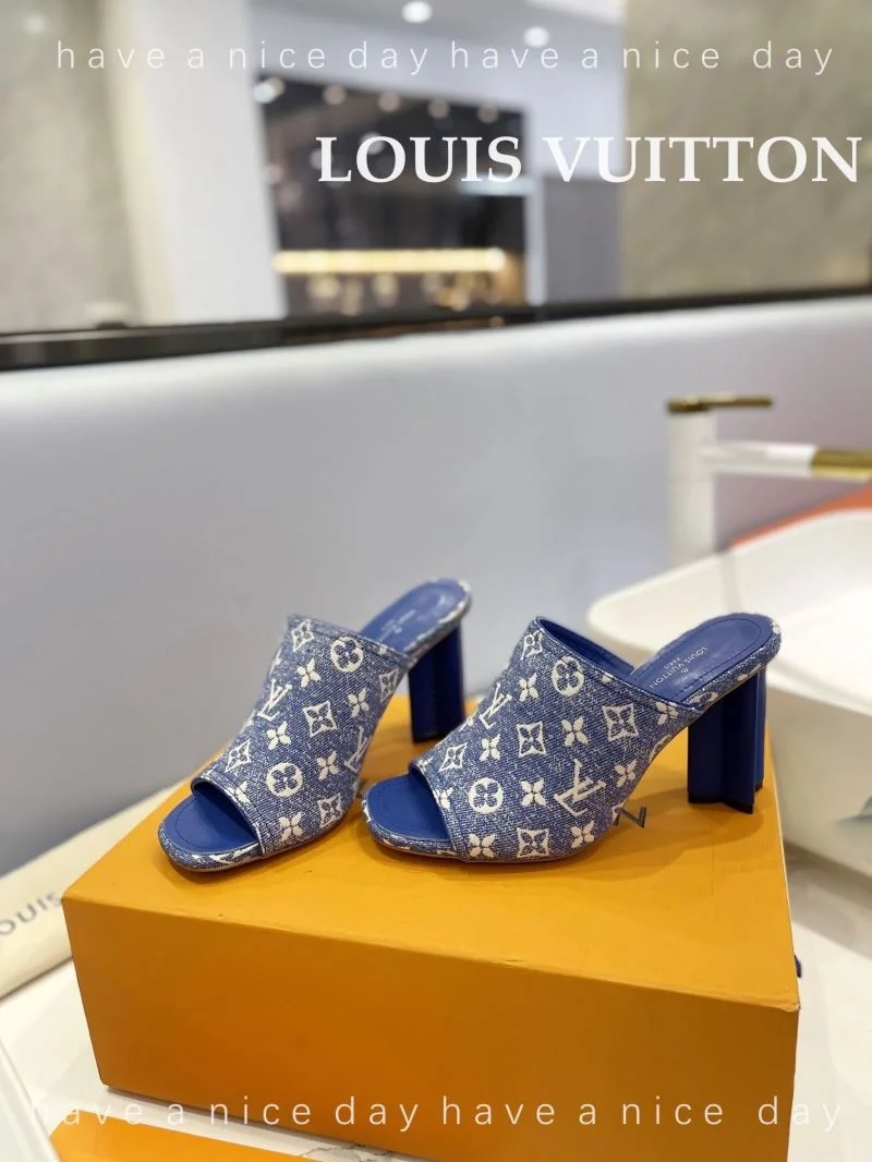 Supportive Louis Vuitton Slippers 33259