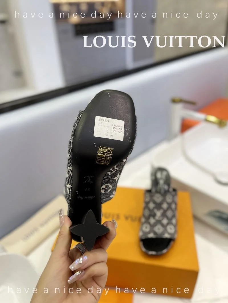 Louis Vuitton Slippers Premium 33270