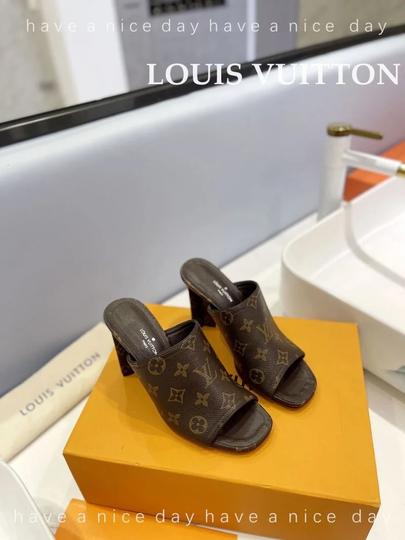 Louis Vuitton Slippers Stylish 33271