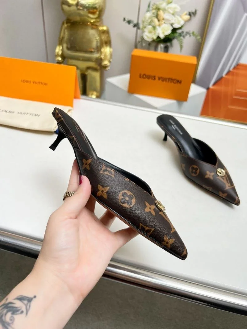 Louis Vuitton Slippers ModernLook 33263