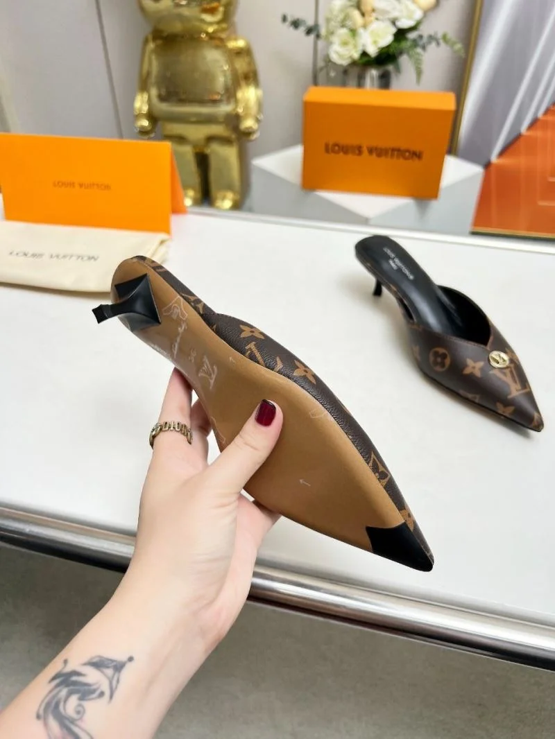 Louis Vuitton Slippers ModernLook 33263