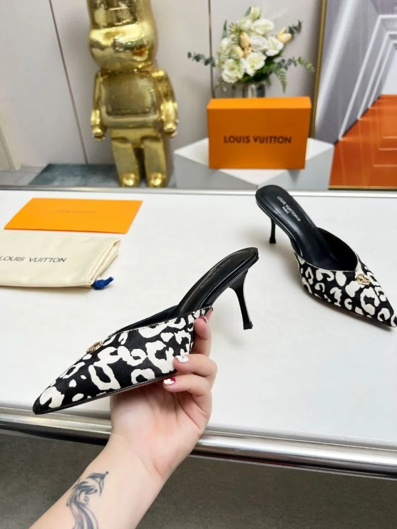 Louis Vuitton Slippers Minimalist 33250
