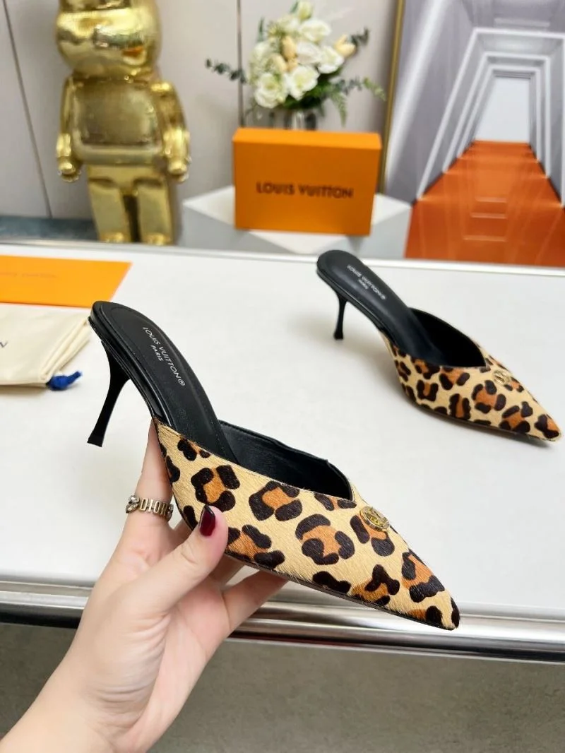 Premium Louis Vuitton Slippers 33253