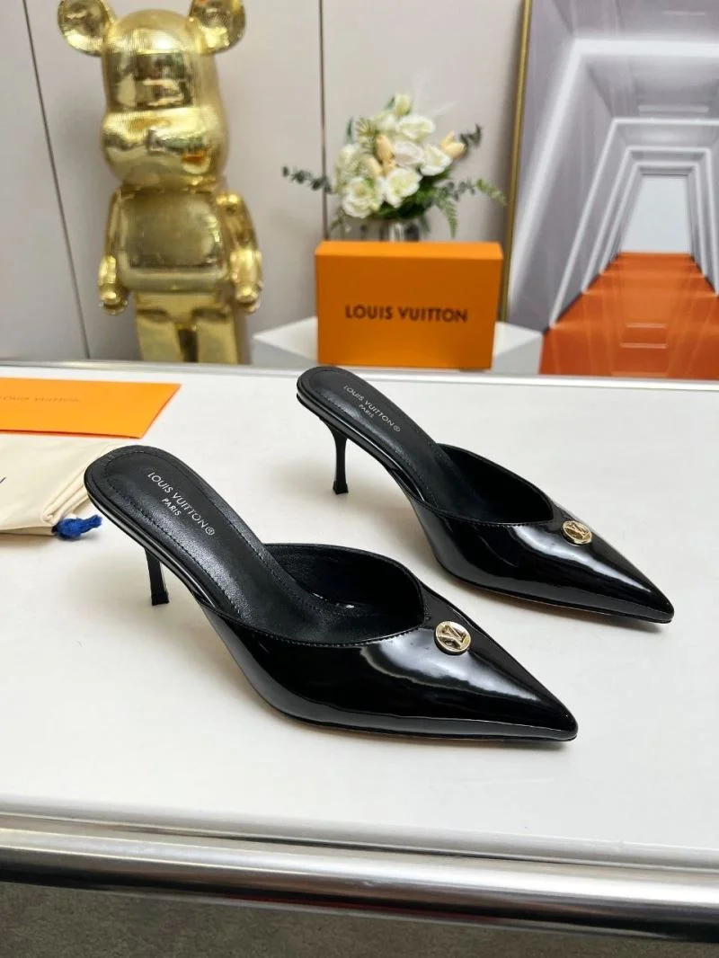 Louis Vuitton Slippers Sustainable 33244